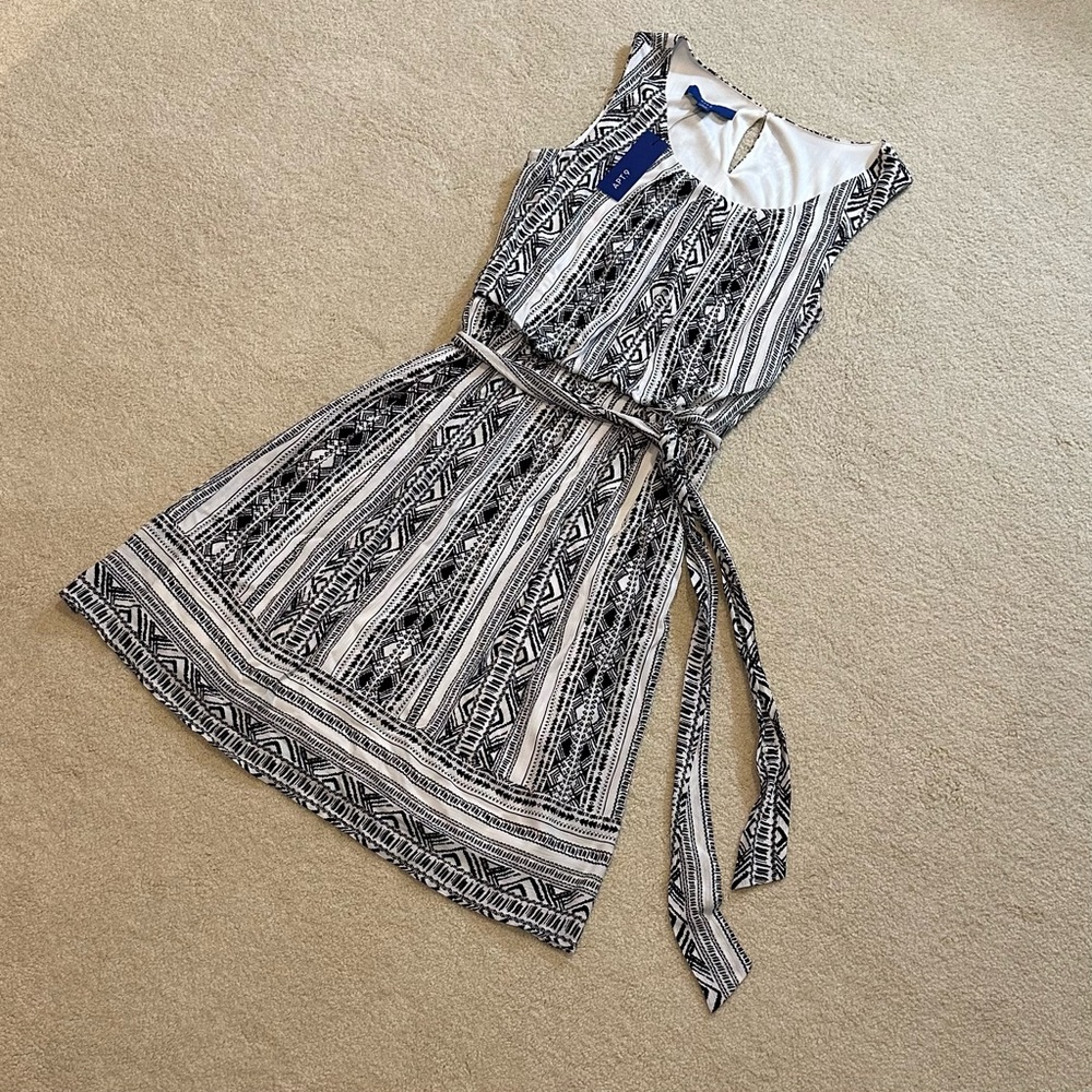 Apt. 9 Black and White Scoop Neck Mini Sundress